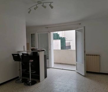 Appartement à louer - Nîmes 2 pièces de 36 m² - Photo 6