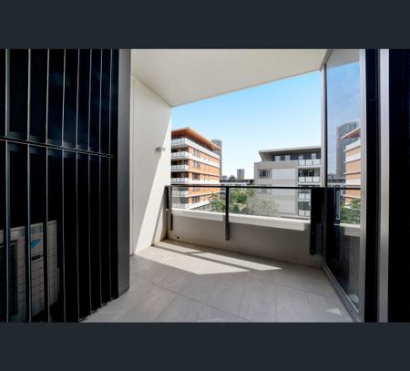 f723/1 Broughton Street, Parramatta, NSW 2150 - Photo 4