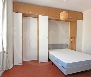 Appartement - 2 pièces - 40,63 m² - Versailles - Photo 2