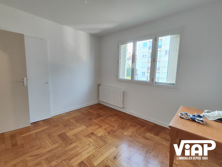 T2 DE 41m² QUARTIER MONTJOVIS - Photo 3