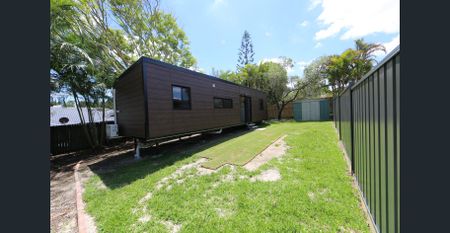 2 Bed house close to all amenities - Photo 5