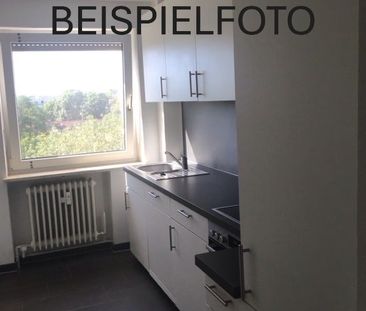 Sanierte, Charmante 2-Zimmer Wohnung inkl. Einbauküche - Photo 1