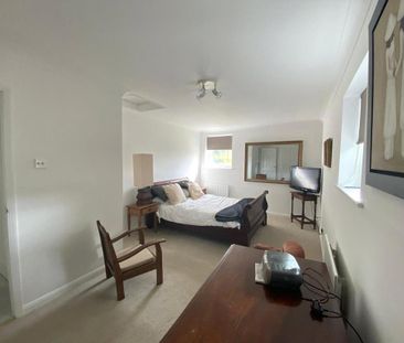 2 bedroom detached house to rent - Photo 2