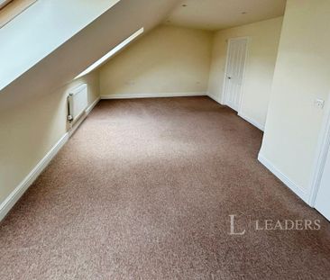 2 bedroom townhouse to rent - Photo 3