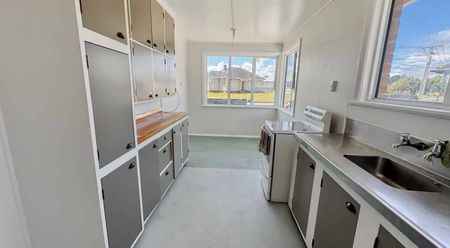 GONVILLE - 3 BEDROOMS - Photo 3