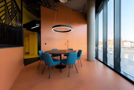 1 bedroom in a flat share to rent - Photo 4