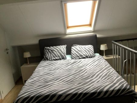 Duplex-appartement met 1 slaapkamer, terras aan voor-en achterkant apt.+ zeer mooi uitzicht - Photo 4