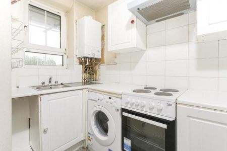 3 Bedroom Flat To Let - Photo 3