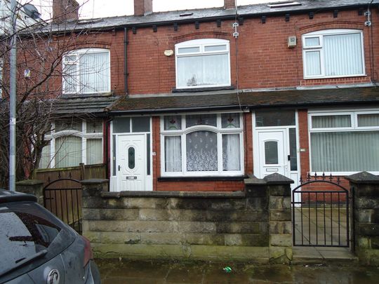 Cross Flatts Place, Beeston, LS11 7JN - Photo 1