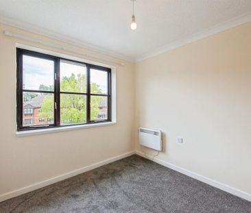 2 bedroom retirement property to rent - Photo 1