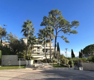 Location Appartement 2 pièces 51m² GRASSE 06130 - Photo 6