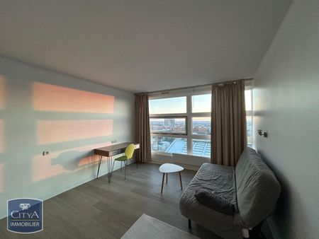 Location Appartement 1 pièce 27m² LILLE 59000 - Photo 4