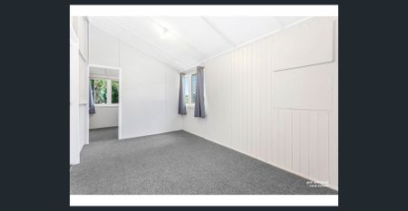 MODERN 2 BEDROOM HOME IN WANDAL - Photo 3