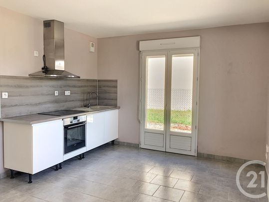 Location Appartement 2 pièces 40m² ROSIERES PRES TROYES 10430 - Photo 1