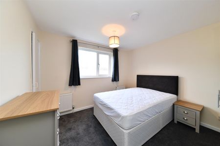 Canterbury Way, Stevenage, SG1 - Photo 4