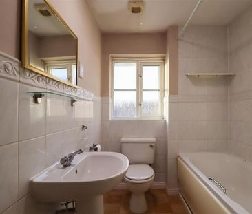 2 bedroom house to rent - Photo 1