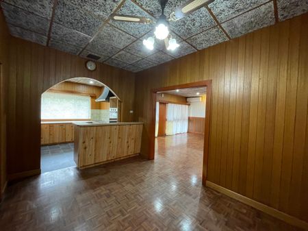 Best location in town with sea views - 2 weeks FREE rent - Photo 5