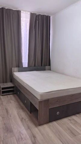 Ofer spre inchiriere -Apartament cu 3 camere -Oradea -Rogerius. - Fotografie 2