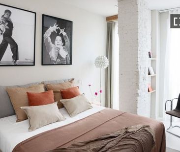 2 room luxury Apartment for rent in Valencia - Photo 3