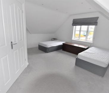 Ham Island, Old Windsor,SL4 - Photo 6