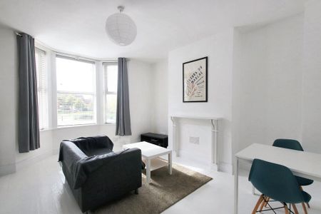 2 bedroom house share to rent - Photo 4