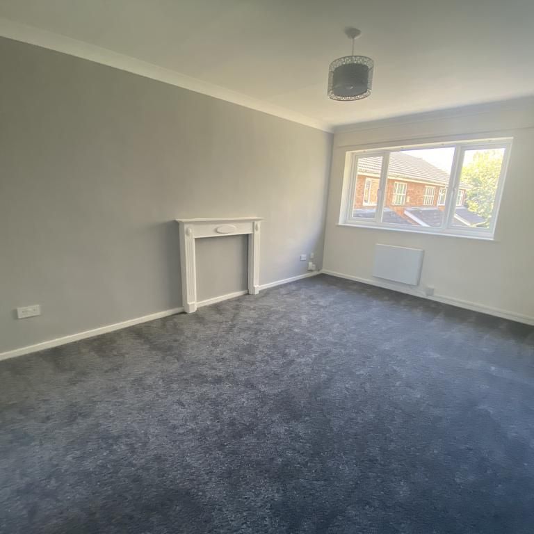 2 bedroom maisonette to rent - Photo 1