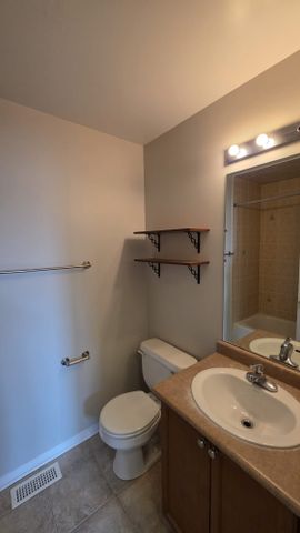 For Lease - 676 Cornell Rouge Boulevard Unit# Rear Coach House, Markham, Ontario - Photo 3