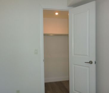 For Lease - 372 Highway 7 Avenue Unit# #801, Richmond Hill, Ontario - Photo 3
