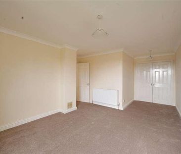 Eriswell Drive, Lakenheath, Brandon, Suffolk, IP27 - Photo 2
