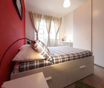 Via Antonino Lo Surdo, Rome, Lazio 00146 - Photo 5