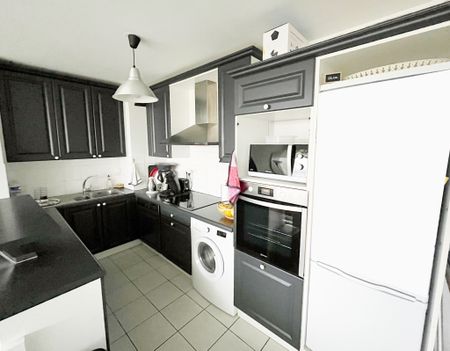 Location Appartement 3 pièces 65m² RODEZ 12000 - Photo 3