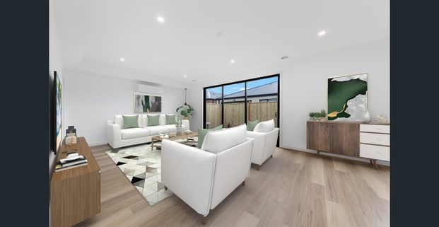 NEAR NEW HIGH-END LUXURY IN CLYDE NORTH! - Photo 1