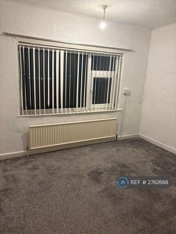 2 bedroom semi-detached house to rent - Photo 3