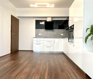 Pronájem bytu 2+kk 51 m² - Photo 2