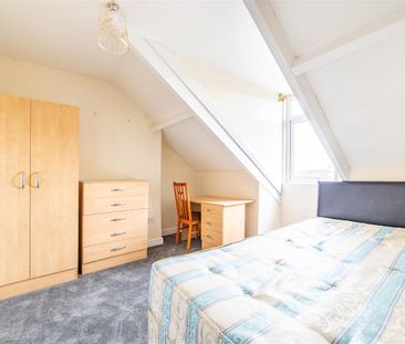 4 bed maisonette to rent in Simonside Terrace, Newcastle Upon Tyne,... - Photo 4