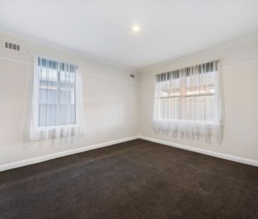 Neat & Comfortable Home in Wendouree - Photo 5