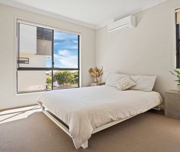 4/15 Rutland Street, Coorparoo QLD 4151 - Townhouse For Rent | Domain - Photo 2