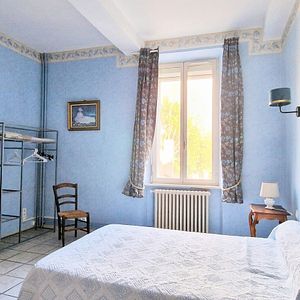 Appartement 4 pièces de 101 m² à Lézignan-Corbières (11200) - Photo 2