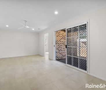 Modern Comfort Meets Elevated Living in a Leafy Mt Coot-tha Pocket - Photo 1