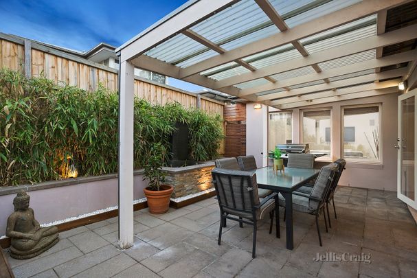 1/197 Mountain View Road, Greensborough - Photo 1