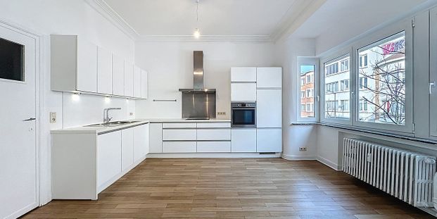 Appartement te huur in Elsene voor € 1.250 met 2 slaapkamers - Foto 1