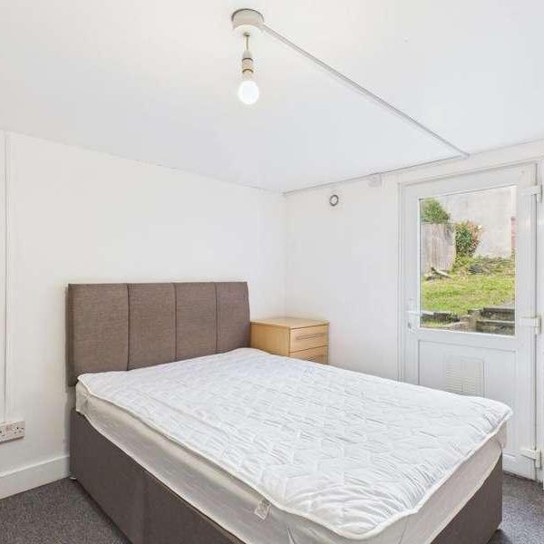 Hartington Road, Brighton, BN2 - Photo 1