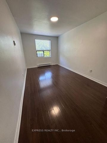 For Lease - 941A Lakeshore Road, Mississauga, Ontario - Photo 4