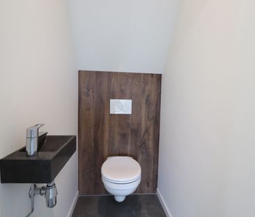 Gerenoveerd duplex-appartement met 3 slaapkamers, terras en autosta... - Foto 1