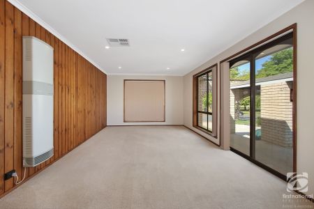 419 Poplar Drive, Lavington - Photo 2