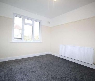 Stainton Road, Enfield, EN3 - Photo 2