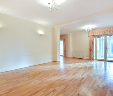 6 bedroom bungalow to rent - Photo 2