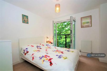 5 bedroom detached house to rent - Photo 5