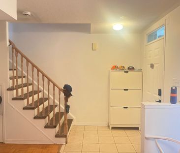 For Lease - 159 Tenth Street Unit# 2, Toronto, Ontario - Photo 4