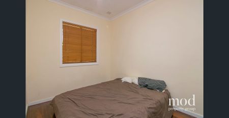 COOLBELLUP HOME IN EXCELLENT LOCATION - Photo 3